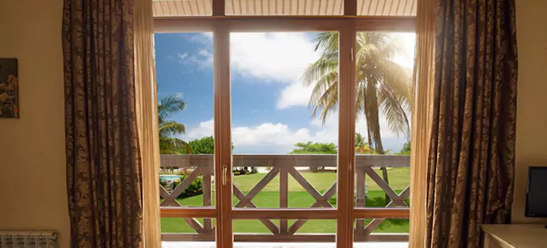 Residential Garden Window Enclosure Repair in Jupiter, FL
