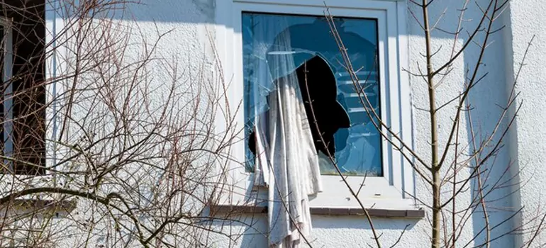 Storm Window Installation Contractors in Jupiter, FL