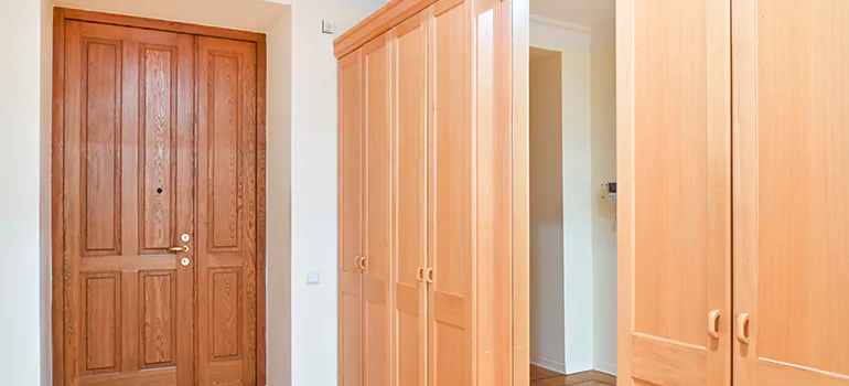 Glass Closet Door Repair in Jupiter, FL