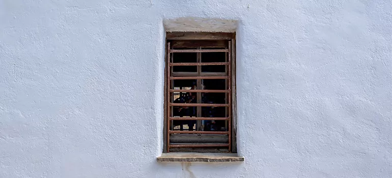 Residential Accordion Door Repair in Jupiter, FL